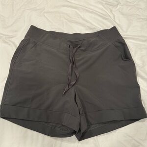 90 Degree Women’s Lightstreme Hike and Trail Shorts shorts with side pockets